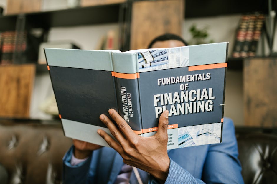 Image depicting the importance of financial planning for a successful business